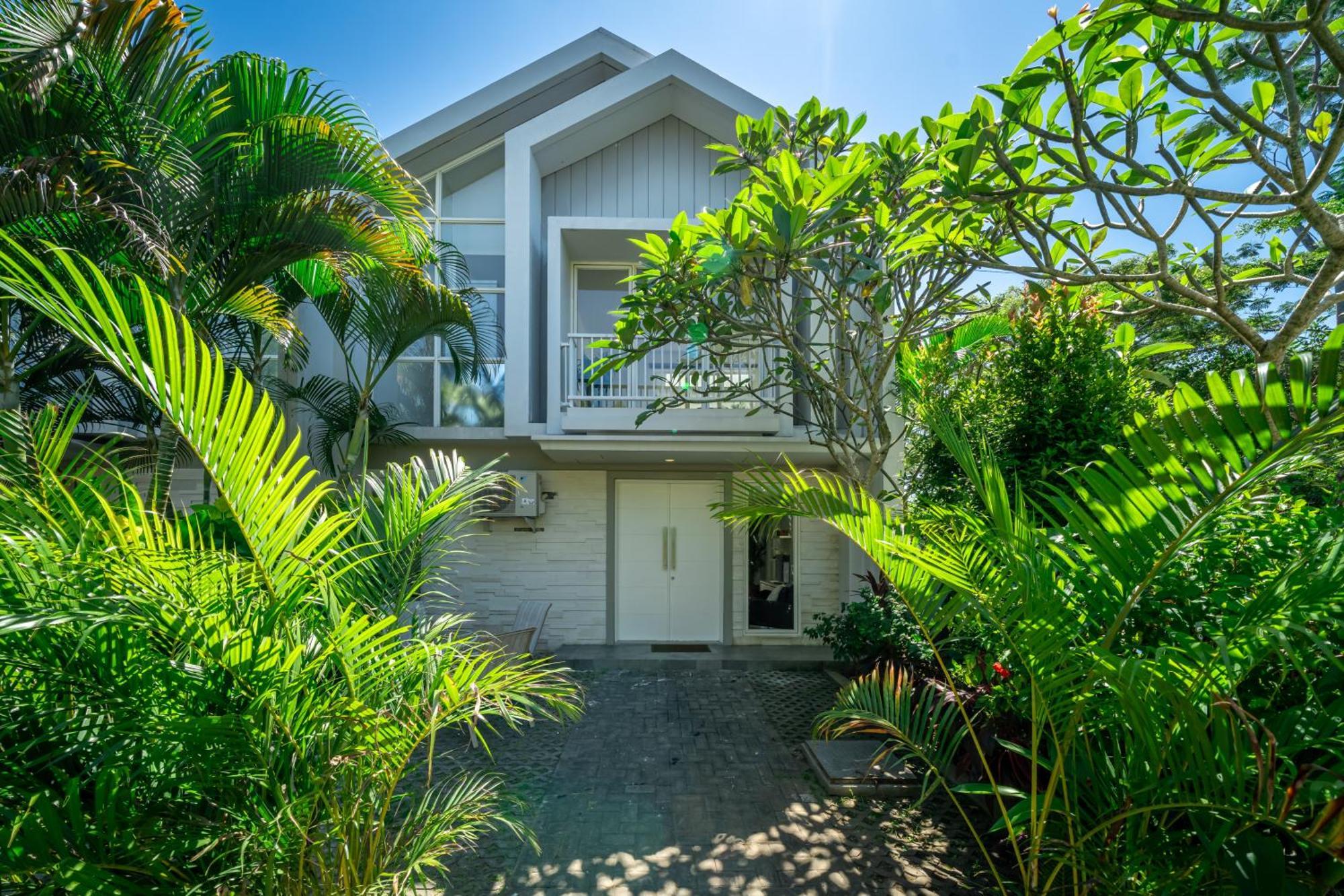3 Bedroom In Villa *